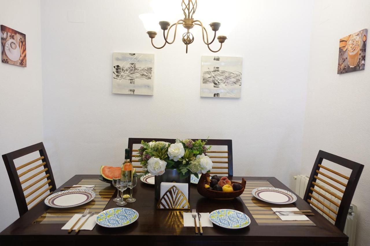 ☆The Peaceful Valencia Homestay☆ W/ Terrace⌘Parking⌘Bbq Zewnętrze zdjęcie